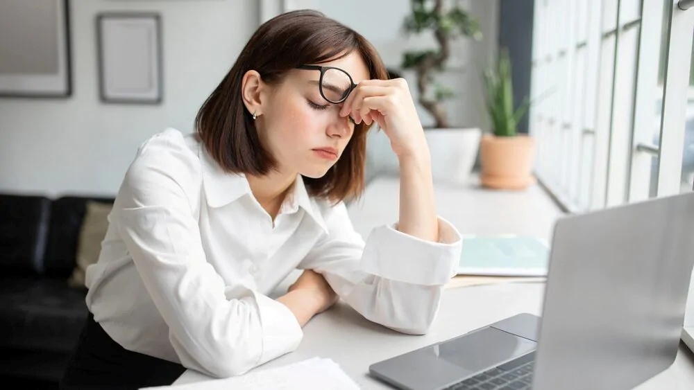 Jak zatočit s odpolední únavou v práci